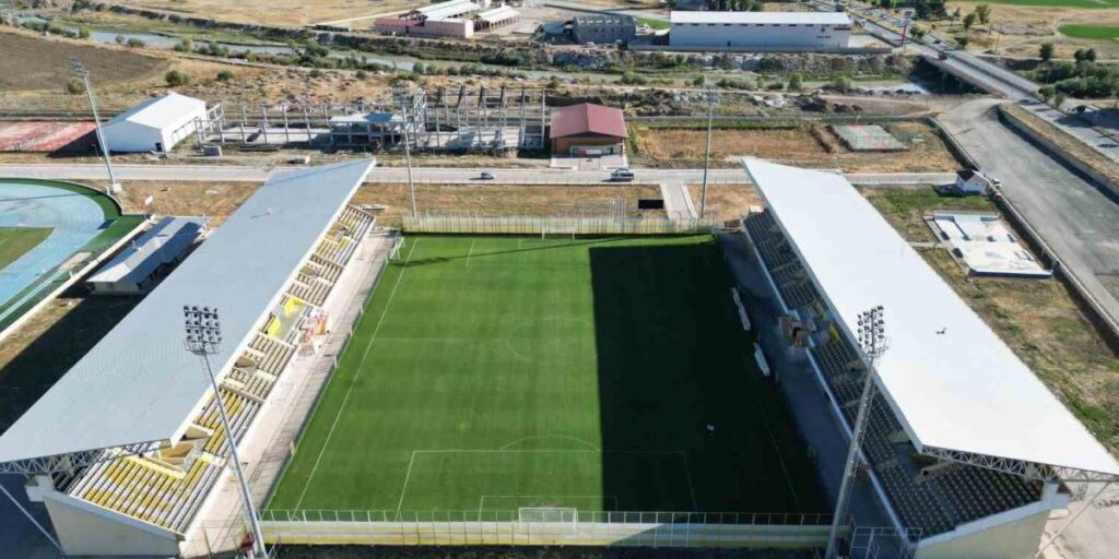 Muş Şehir Stadyumu’na yeni tribün projesi bakanlığa sunuldu