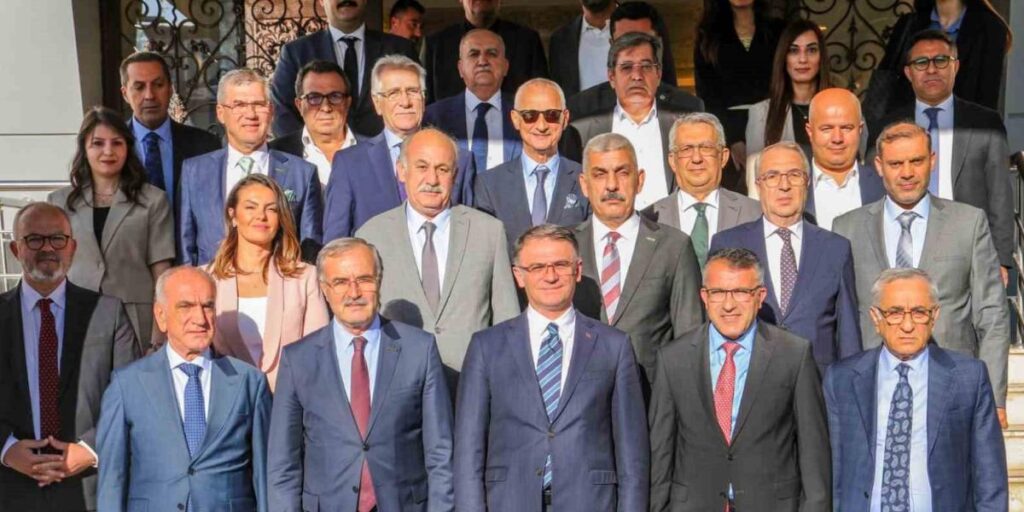 OSBÜK Başkanı Kütükcü: “Van’ı büyütmek, Türkiye’yi kalkındırmaktır”