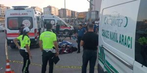 Otomobille çarpışan motosikletin sürücüsü hayatını kaybetti