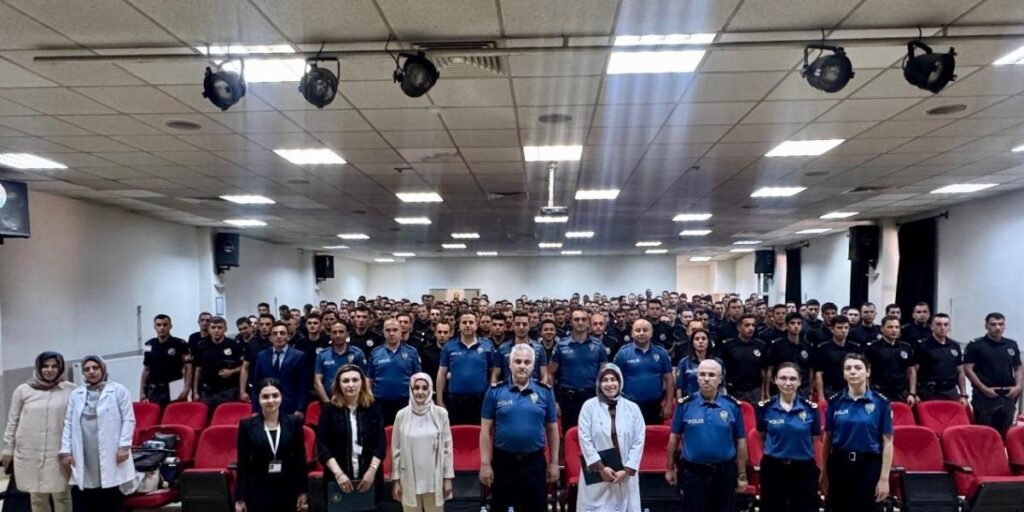 Polis Eğitim Merkezi Öğrencileri sağlık elçisi oldu