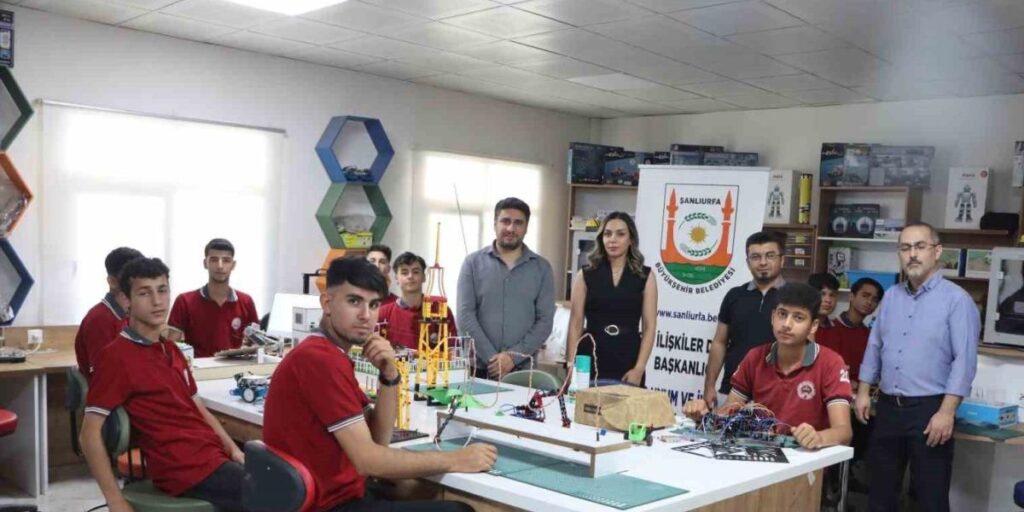 Robotik kodlamayla genç yetenekler destekleniyor