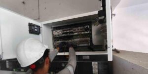 Şanlıurfa’da trafolara hırsız girdi