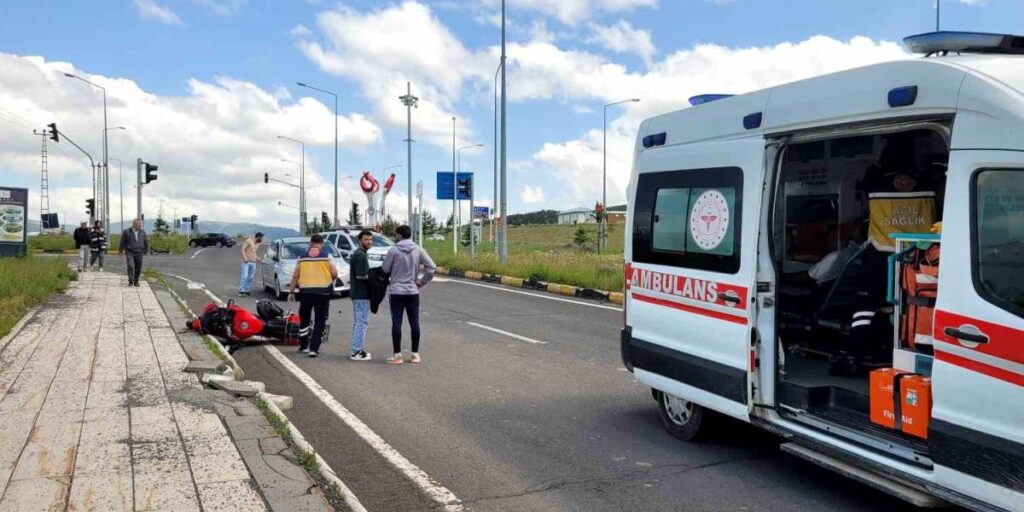 Sarıkamış’ta trafik kazası: 1 yaralı