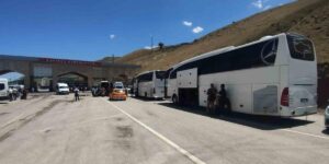 Umman, İran’daki vatandaşlarını tahliye ediyor