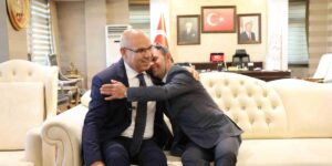 Vali Koç, toplumun sevilen ismi Cemal Aksakboğa’yı Valilikte konuk etti