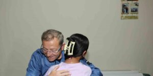 Vali Polat’tan Türkiye 2’incisi öğrenciye ziyaret