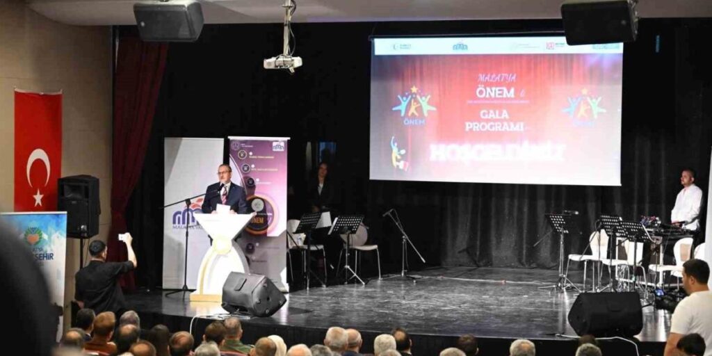 Vali Yavuz: “Her çocuğun elinden tutmak, geleceğe umut olmaktır”