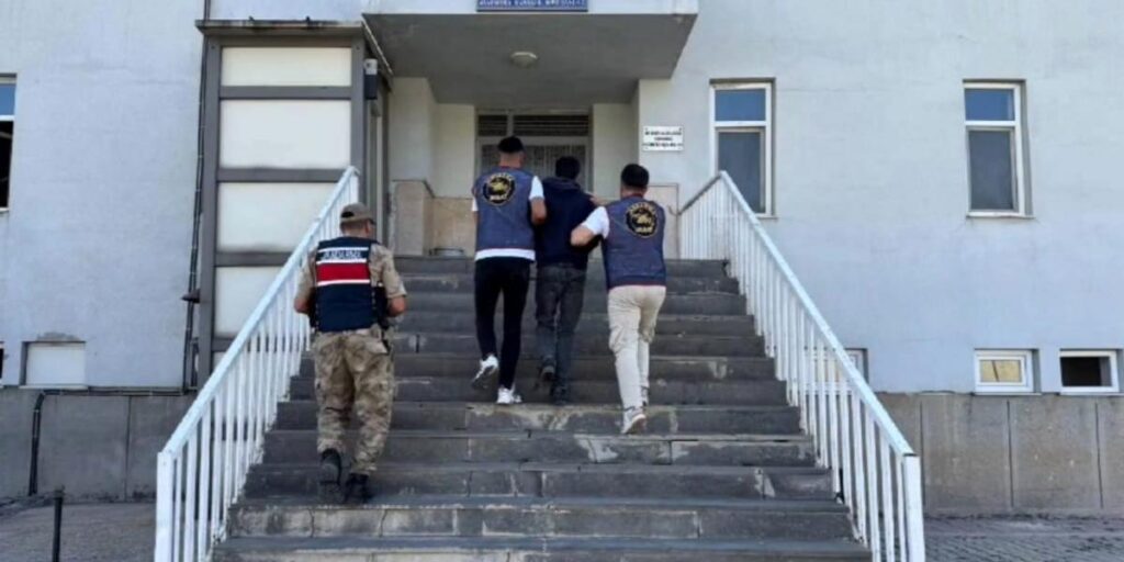Van’da değişik suçlardan 24 kişi tutuklandı