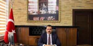 Van’ın Muradiye Kaymakamı Türkmenoğlu göreve başladı