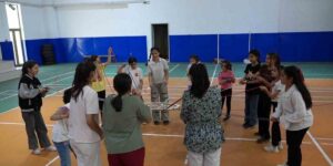 Yeşilyurt’taki çocuk şenliği yoğun ilgi gördü