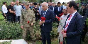 15 Temmuz şehitleri Diyarbakır’da dualarla anıldı