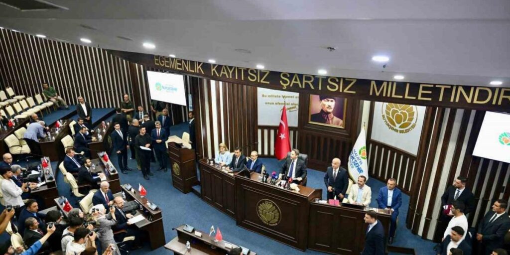 Bakan Bayraktar: “Karadeniz gazı 2028’de 16 milyon haneye ulaşacak”