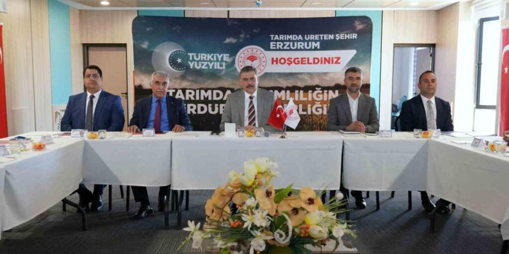 Başkan Özakalın, TDİOSB toplantısına katıldı