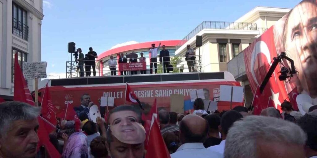 CHP Genel Başkanı Özel: “Abdurrahman Tutdere suçsuzdur, namusumuz kadar kefiliz”