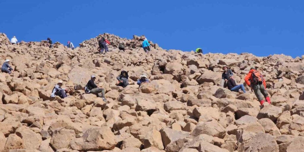 Dağcı Tarık Bünyamin Kaya anısına Süphan Dağı’na tırmanış