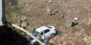 Diyarbakır’da otomobil köprüden düştü: 1 yaralı