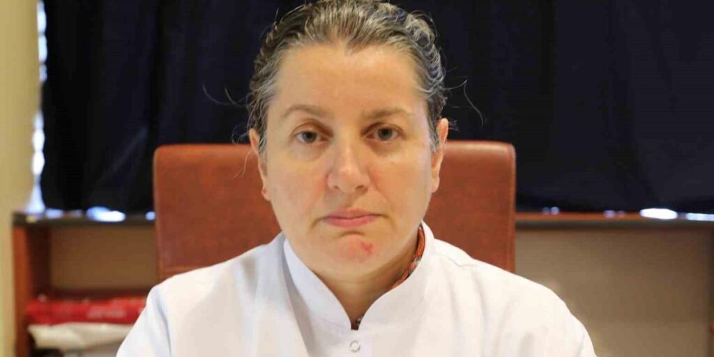 Doç. Dr. Kader Uğur: “Hipofiz bezi hastalıklarında farkındalık oluşturmak hayati önem taşıyor”