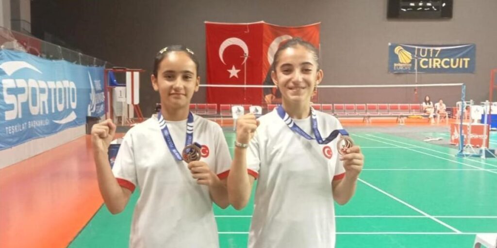 Elazığ badmintonda yeniden sahnede