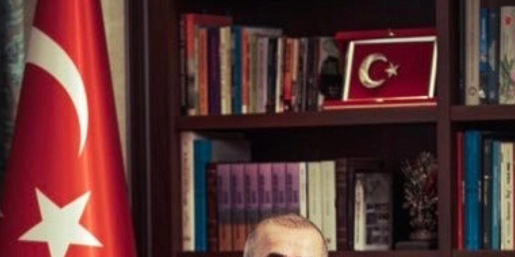 Elazığ Valisi Hatipoğlu’ndan taşlı saldırı iddialarına açıklama: “Kardeşliğimize nifak tohumu ekilemez”