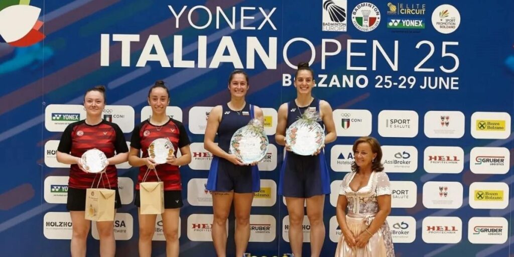 Erzincan badminton takımı İtalya’dan madalya ile döndü