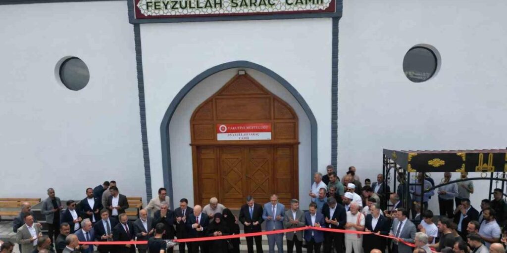 Feyzullah Saraç Cami ibadete açıldı