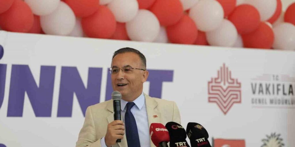 Gaziantep Vakıflar Bölge Müdürlüğü 25 çocuğu sünnet ettirdi