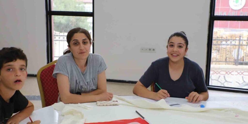 Hakkari’de 15 Temmuz temalı “Resim ve Mektup” yarışması