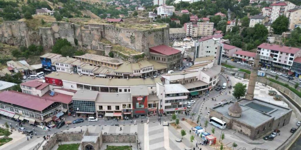 Hazo Hanı ve Hacı Begiye Camisi açıldı, 6 ilde restorasyon çalışmaları devam ediyor