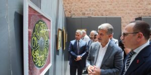 İshak Paşa Sarayı’nda gözdolduran sergi