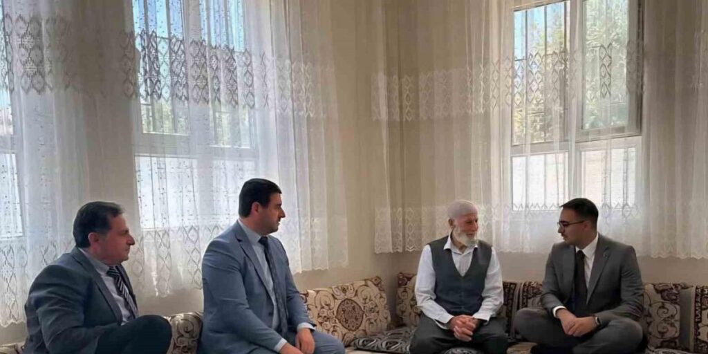 Kaymakamın ilk ziyareti şehit ailesine oldu