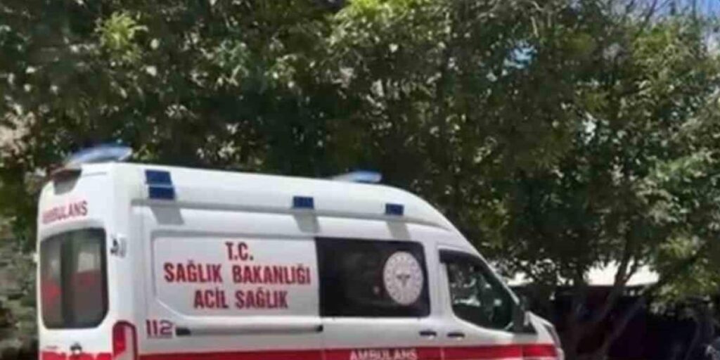 Mardin’de iki otomobil çarpıştı: 4 yaralı