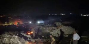 Otluk alanda çıkan yangın saman balyalarına sıçradı