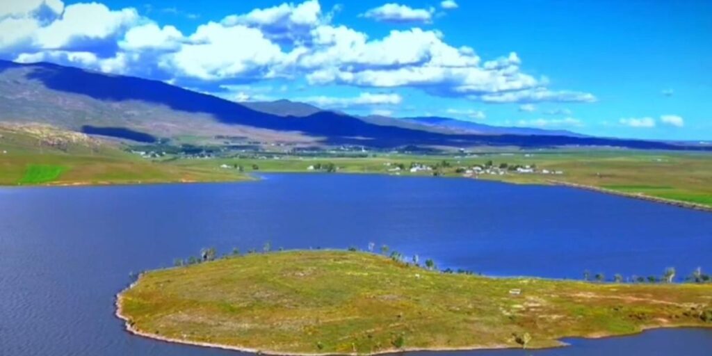 Patnos Barajı doğaseverlerin uğrak noktası oldu