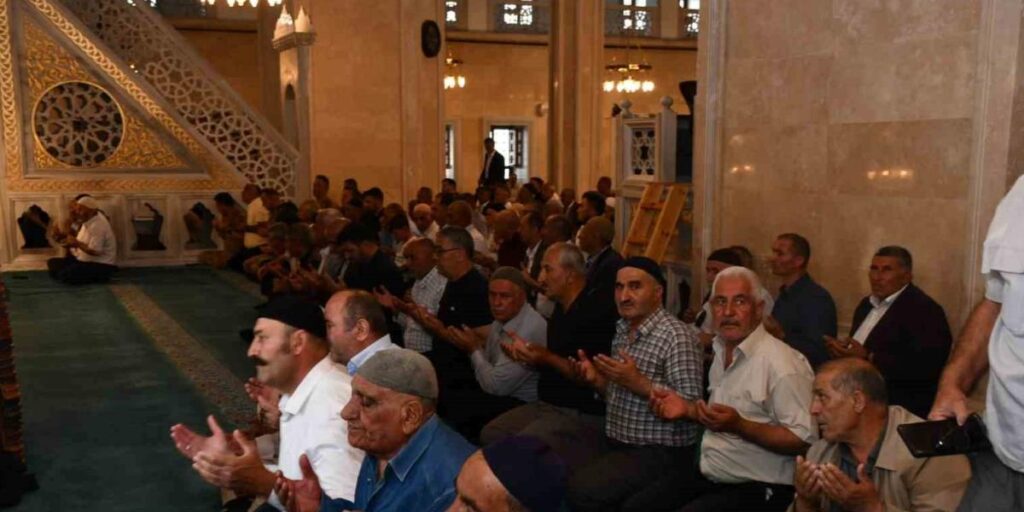 Patnos’ta 15 Temmuz için Kur’an tilaveti okundu