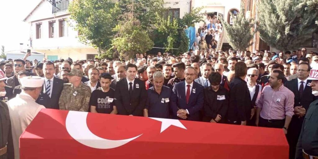 Pençe-Kilit şehidi Malatya’da son yolculuğuna uğurlandı