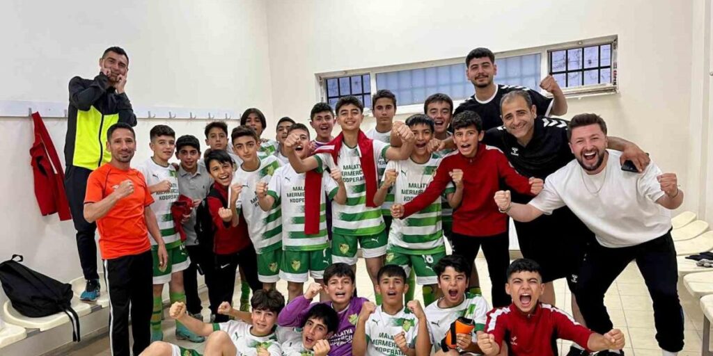 Sahaları olmadan depremzede sporculardan 5’i bir yerde şampiyonluk