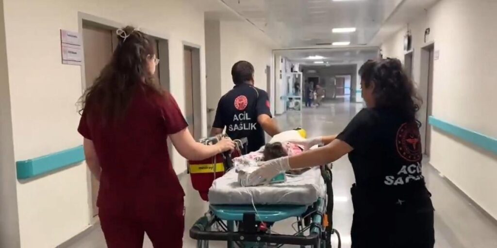 Şırnak’ta durumu kritik olan çocuk ambulans uçakla Ankara’ya sevk edildi