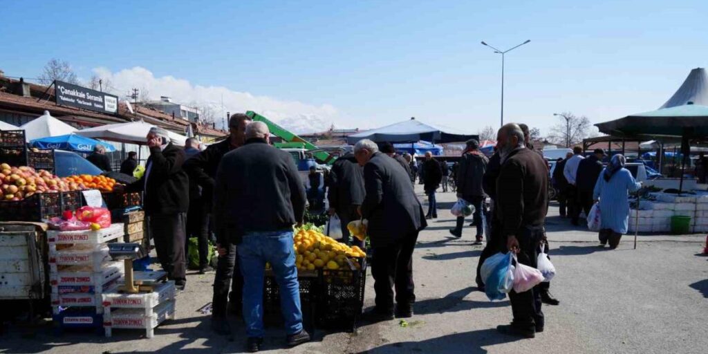 Ticaret satış hacmi yıllık yüzde 19,2 arttı