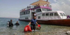 Van Gölü’nün dibinden çıkartılan atıklar pes dedirtti