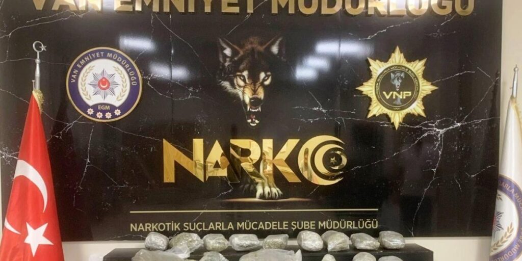 Van’da 10 kilo 120 gram skunk maddesi ele geçirildi