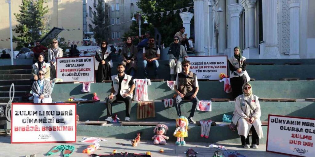Van’da Gazze için anlamlı sergi