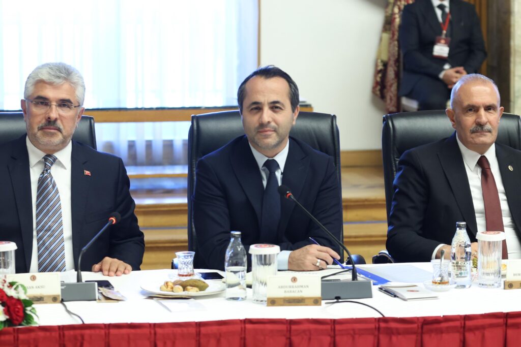 “Komisyonda Toplumun Tüm Kesimlerini Dinleyeceğiz”