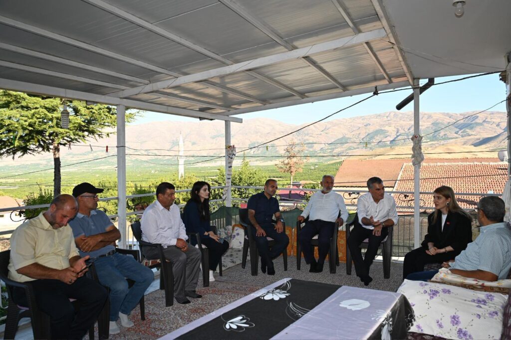 Milletvekili İnanç Siraç Kara Ölmeztoprak’tan Eski Muhtar Mehmet Özbayar’a Ziyaret