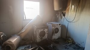 İşçi konteynerinde çamaşır makinesi yangını