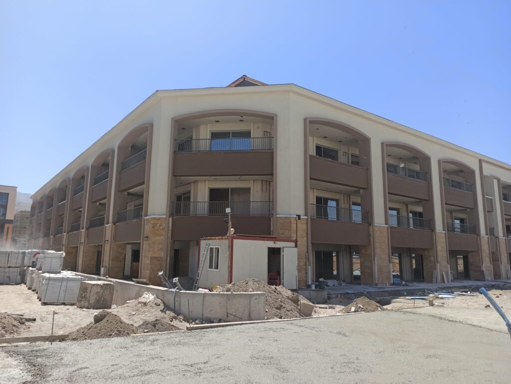 Şire Pazarı esnafı yeni binalardan şikâyetçi