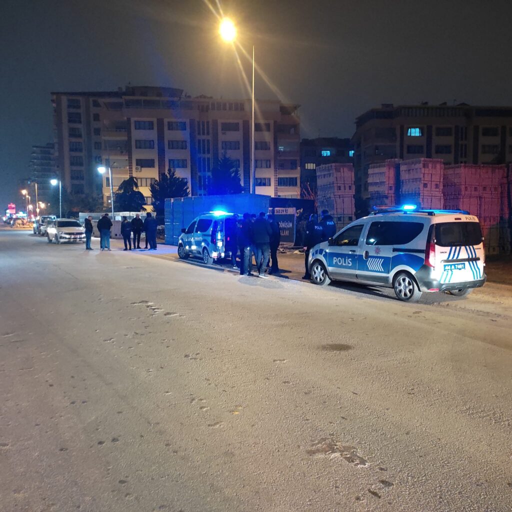 Malatya’da Bıçaklı Kavga, 1 Yaralı