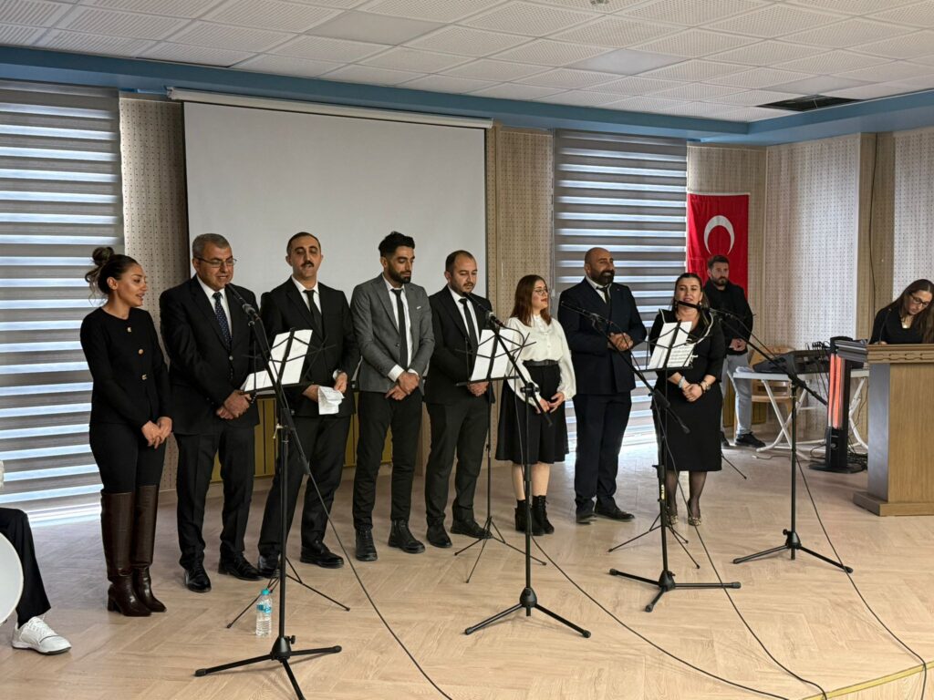 Kuluncak’ta 24 Kasım Öğretmenler Günü Programı Düzenlendi