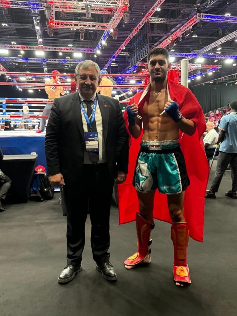 Türkiye Kick Boks Milli Takımı Dünya Şampiyonasında Tarih Yazdı