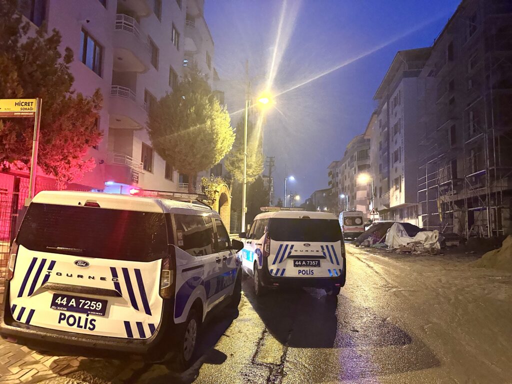 Haber Alınamayınca Polis Eve Girdi, Cansız Bedeniyle Karşılaşıldı