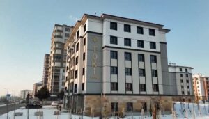 350 Konut ve 44 Dükkan Pazartesi Teslim Edilecek